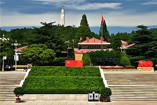 為什么選擇西柏坡紅色教育基地？