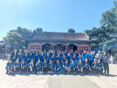 河北師范大學(xué)附屬民族學(xué)院組織高三藏族學(xué)生開(kāi)啟“京彩”主題研學(xué)活動(dòng)