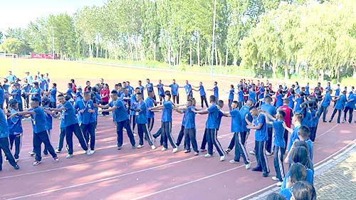 河北藏族學(xué)子開啟”海味”研學(xué)之旅:探索長(zhǎng)城與海洋的奧秘 河北藏族學(xué)子開啟”海味”研學(xué)之旅:探索長(zhǎng)城與海洋的奧秘